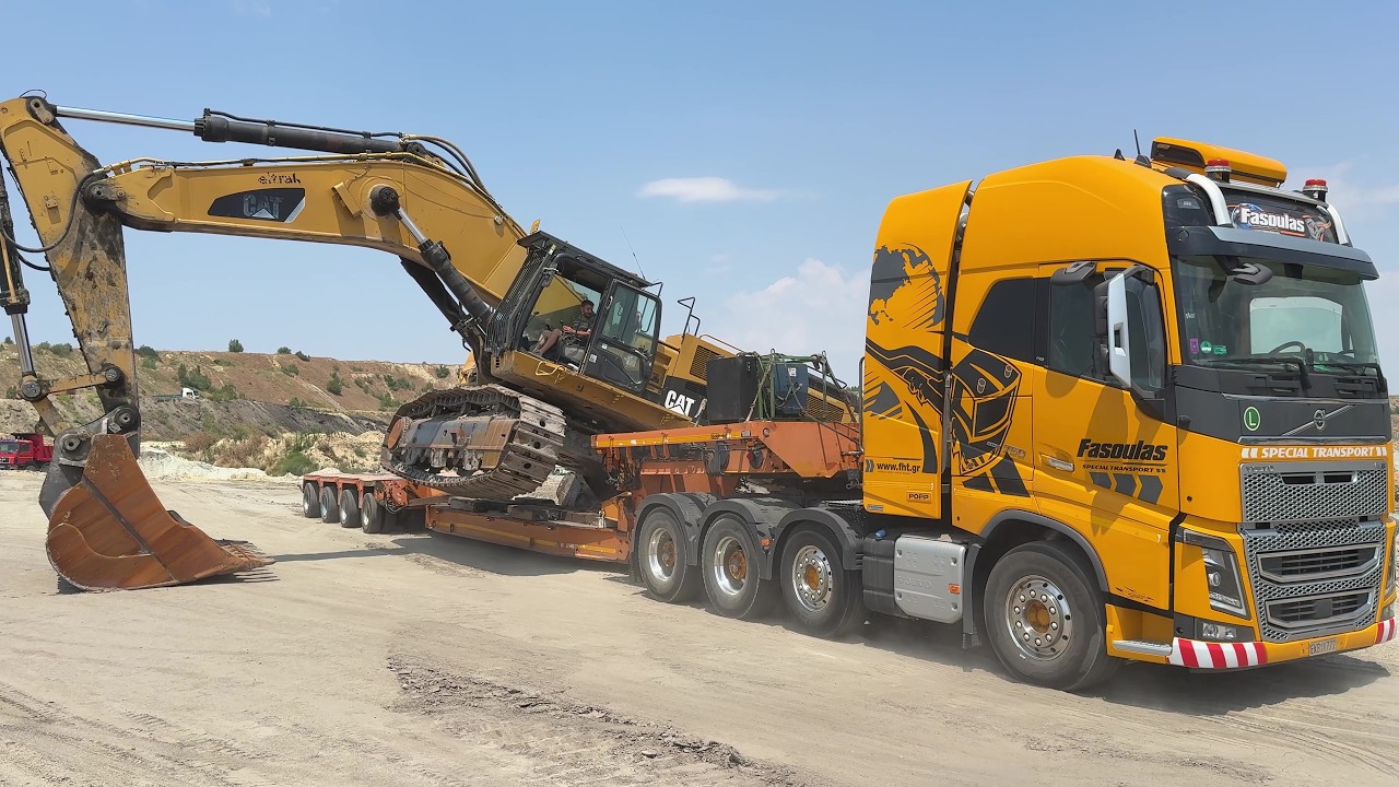 Heavy Haul: Volvo FH16 750 Transports Caterpillar 385C Through Narrow Roads - Fasoulas Transports 4k