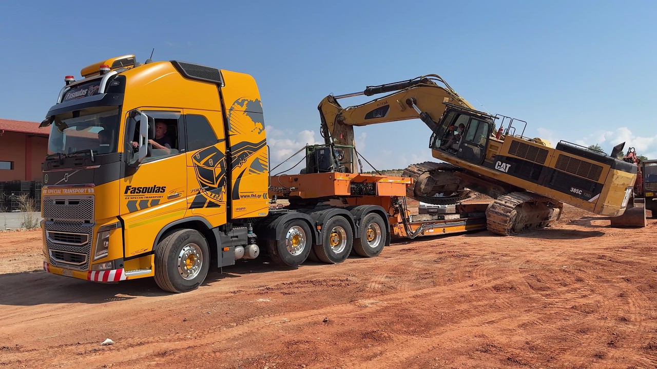 Transporting the Mighty CAT 385C Excavator with Volvo FH16 750 & Goldhofer Trailer – Fasoulas Team